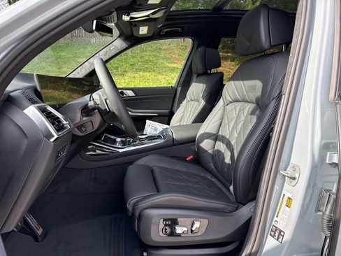 New 2026 BMW X7 xDrive40i AWD/4WD image 10