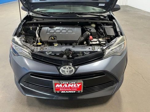 Used 2017 Toyota Corolla L w/ Carpet Mat Package (TMS) FWD image 9