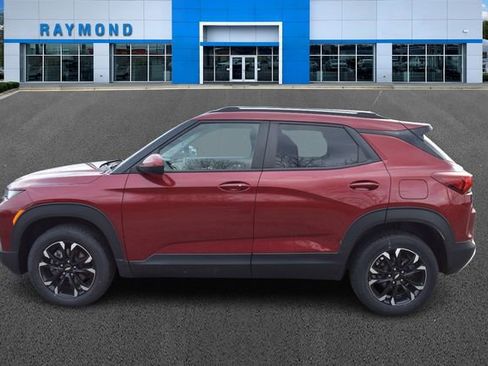 Used 2022 Chevrolet TrailBlazer LT image 4