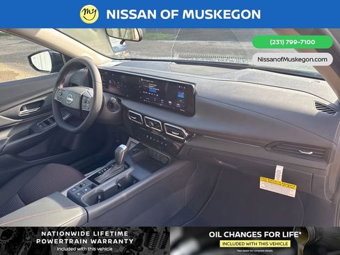 New 2026 Nissan Sentra SR FWD image 28