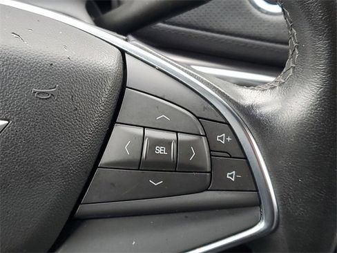 Certified 2021 Cadillac XT5 Luxury image 23