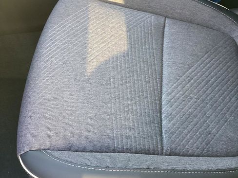 New 2026 Hyundai Venue SEL image 11