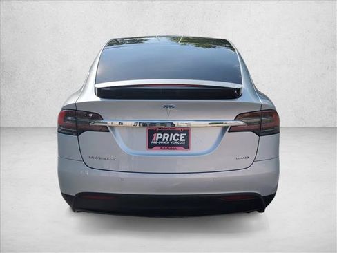Used 2017 Tesla Model X 90D AWD/4WD image 7