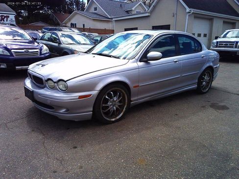 Used 2005 Jaguar X-TYPE 3.0 AWD/4WD image 2