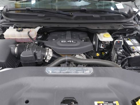 Used 2023 Jeep Grand Wagoneer Base image 32