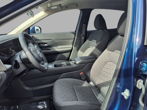 Used 2025 Nissan Kicks SV image 21