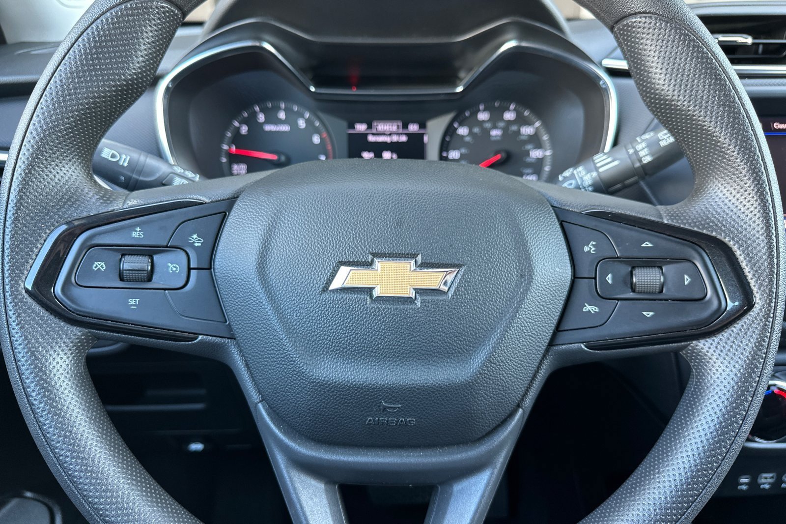 Used 2022 Chevrolet TrailBlazer LT FWD image 22