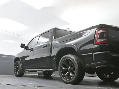 Used 2019 RAM 1500 Laramie AWD/4WD image 30