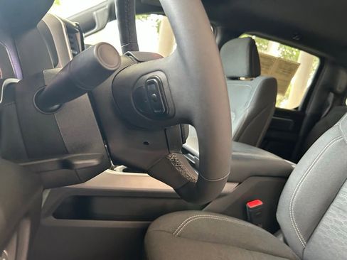 Used 2025 RAM 1500 Big Horn AWD/4WD image 44