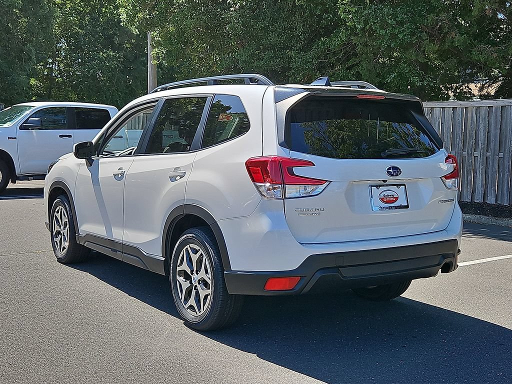 Used 2024 Subaru Forester Premium AWD/4WD image 8