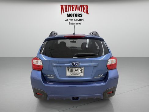 Used 2015 Subaru Crosstrek 2.0i AWD/4WD image 3