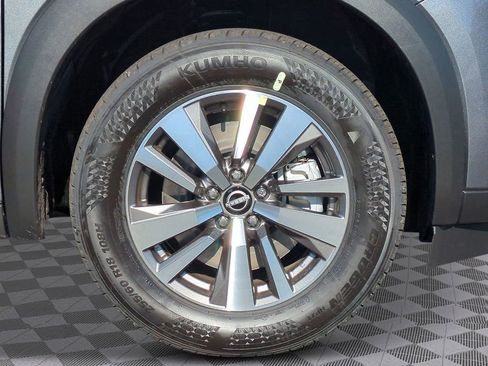 New 2026 Nissan Pathfinder SL AWD/4WD image 9