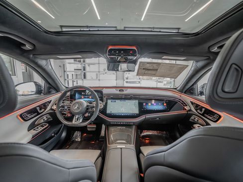 New 2026 Mercedes-Benz E 53 AMG 4MATIC Sedan image 27