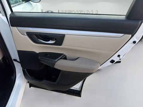 Used 2019 Honda CR-V LX image 29