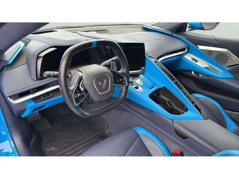 Used 2021 Chevrolet Corvette Stingray Premium Cpe w/ Z51 Performance Package image 16