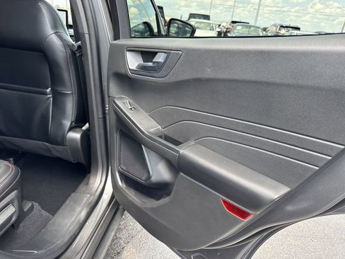 Certified 2023 Ford Escape ST-Line w/ Tech Pack #1 image 21