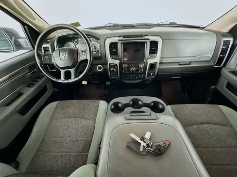 Used 2019 RAM 1500 Big Horn AWD/4WD image 10