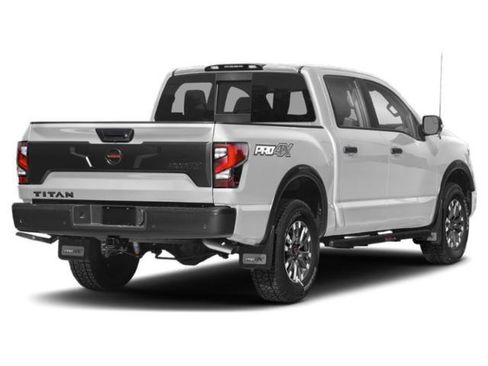 Used 2022 Nissan Titan PRO-4X w/ Pro-4x Convenience Package image 2
