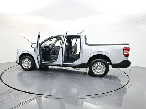 New 2025 Ford Maverick XL image 37