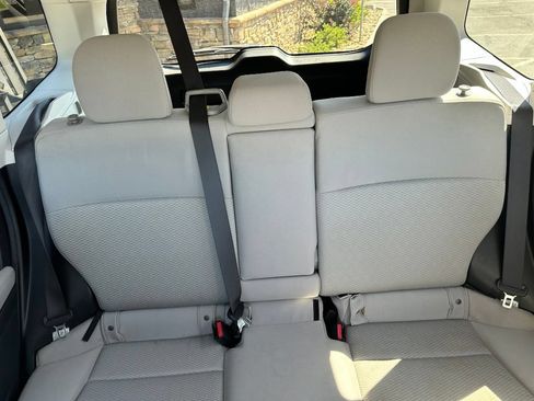Used 2015 Subaru Forester 2.5i Premium w/ Popular Package #2 AWD/4WD image 30