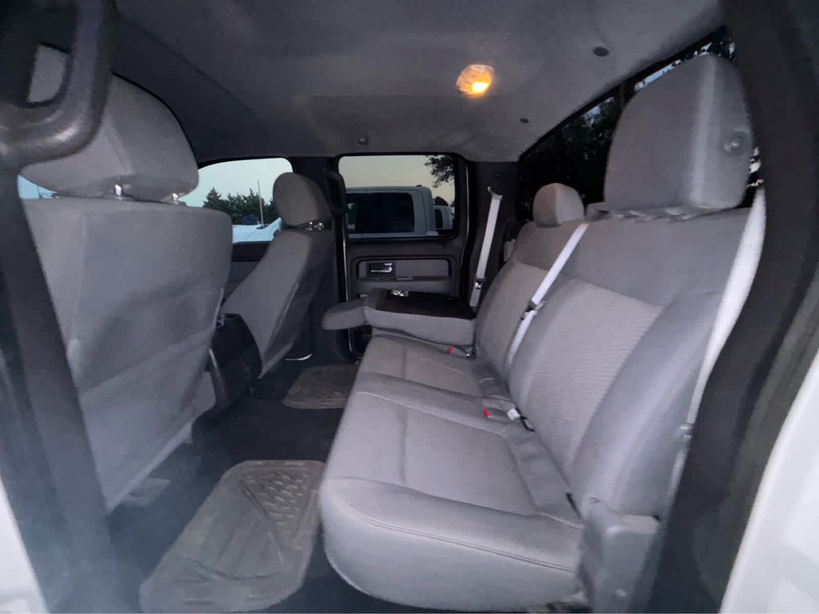 Used 2014 Ford F150 XLT w/ XLT Convenience Package RWD image 6