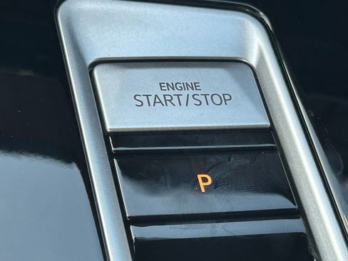 New 2026 Volkswagen Atlas Cross Sport SEL R-Line image 60