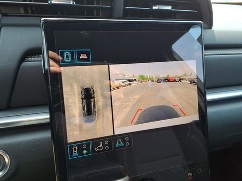 New 2026 GMC Terrain Elevation w/ Technology Package II FWD image 17