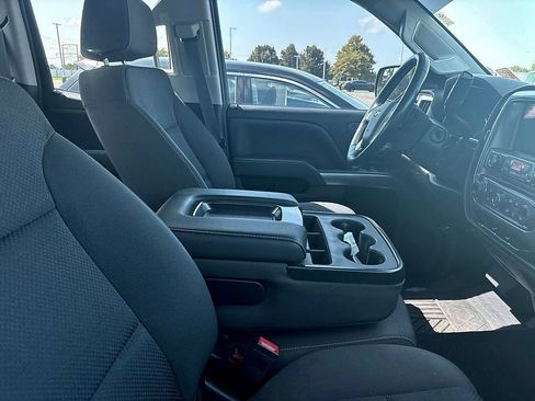 Used 2017 Chevrolet Silverado 2500 LT w/ LT Convenience Package AWD/4WD image 12