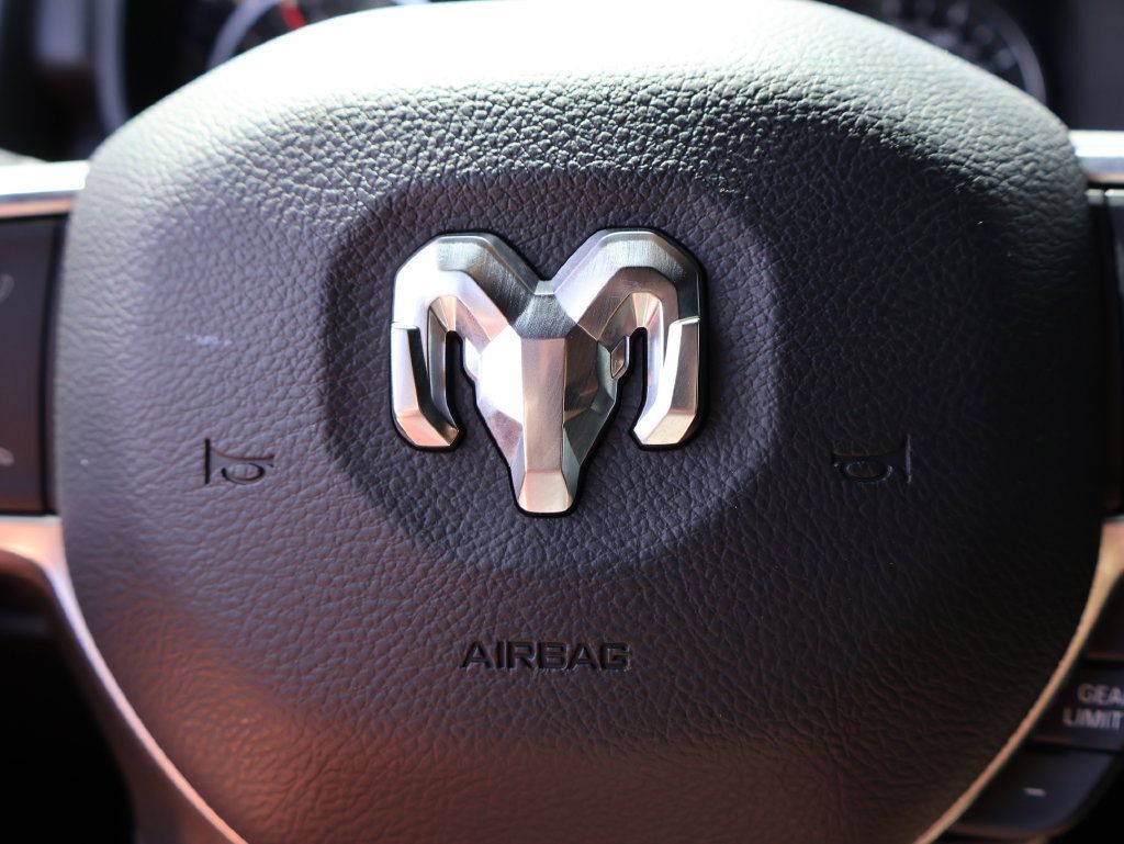 Used 2025 RAM 3500 Big Horn AWD/4WD image 26