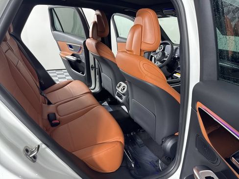Certified 2026 Mercedes-Benz GLC 300 4MATIC image 12