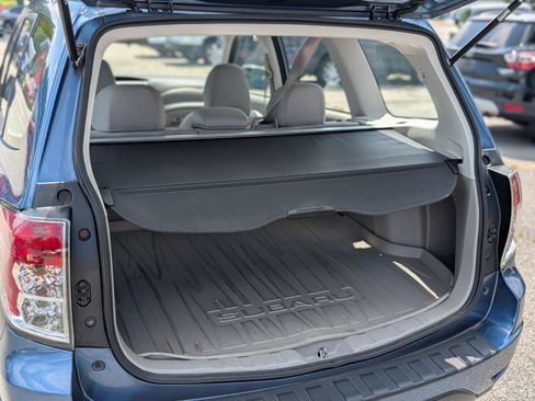 Used 2010 Subaru Forester 2.5X AWD/4WD image 5