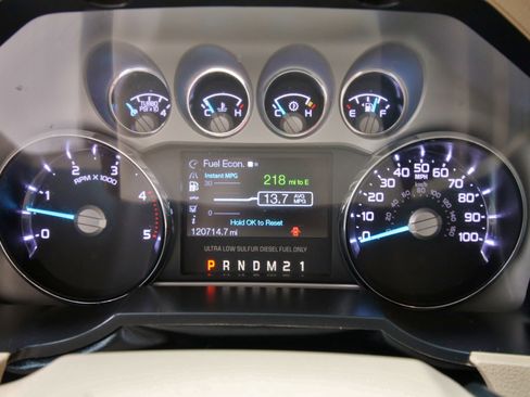 Used 2016 Ford F250 King Ranch w/ FX4 Off-Road Package image 28