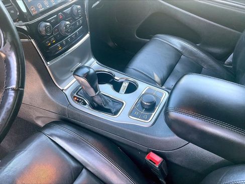Used 2021 Jeep Grand Cherokee Limited AWD/4WD image 20