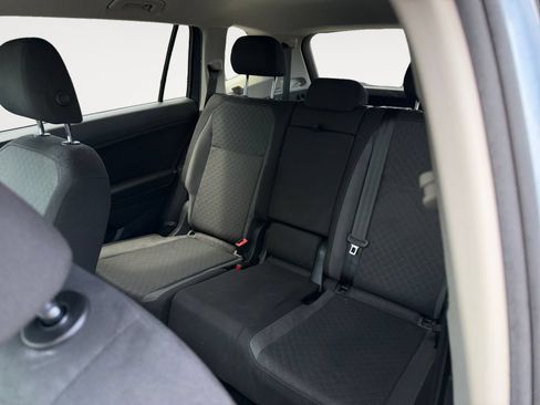 Used 2020 Volkswagen Tiguan S AWD/4WD image 13