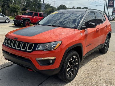Used 2020 Jeep Compass Trailhawk AWD/4WD image 3
