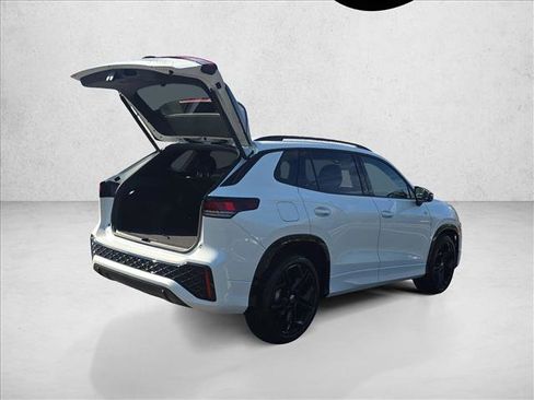 New 2026 Volkswagen Tiguan SE R-Line FWD image 2