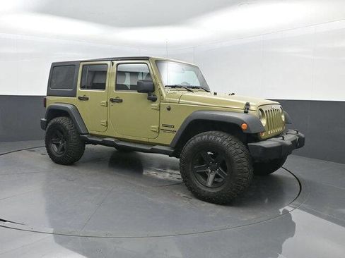 Used 2013 Jeep Wrangler Unlimited Sport image 28