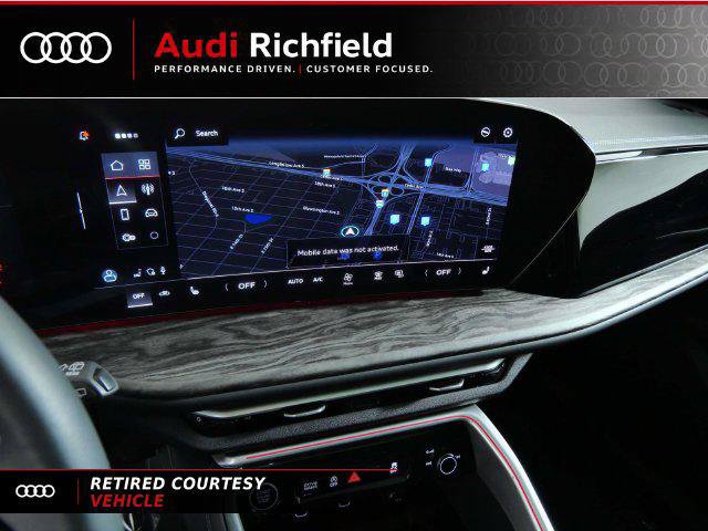 Certified 2025 Audi Q5 Premium w/ Convenience Package AWD/4WD image 12