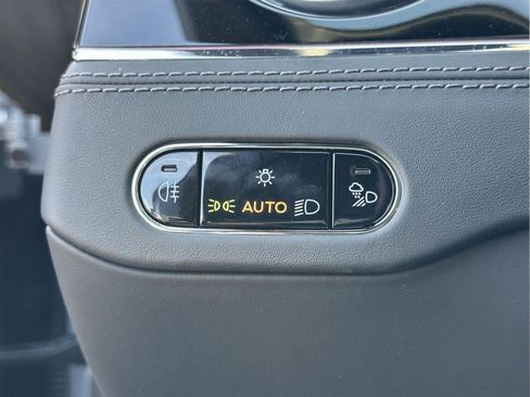 New 2026 Bentley Flying Spur Plug-In Hybrid AWD/4WD image 57