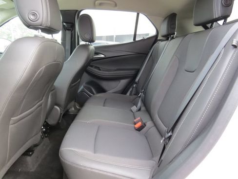 Used 2025 Buick Encore GX Preferred FWD image 13