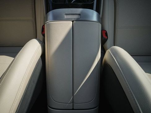 Certified 2023 Mercedes-Benz GLC 300 4MATIC image 24