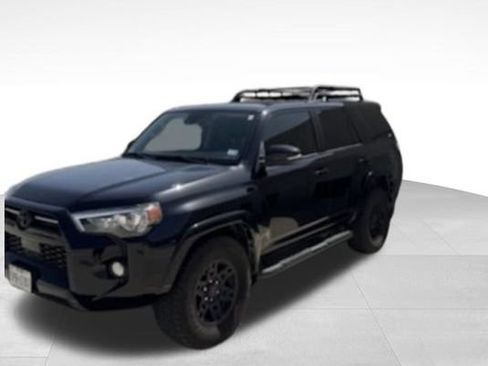 Used 2020 Toyota 4Runner SR5 Premium RWD image 1