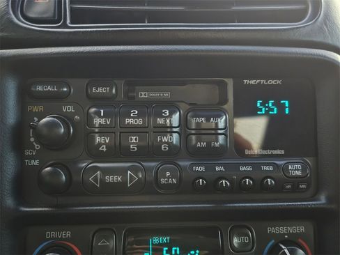 Used 2001 Chevrolet Corvette Convertible w/ Preferred Equipment Group2 image 23