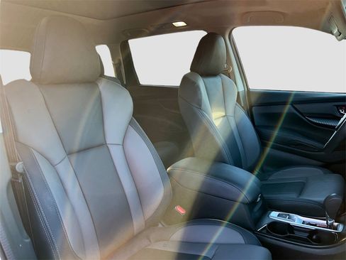 Used 2022 Subaru Ascent Onyx Edition image 31