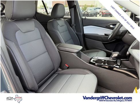 Used 2026 Chevrolet Trax LT w/ Driver Confidence Package FWD image 27