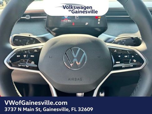 New 2025 Volkswagen ID. Buzz Pro S Plus image 17