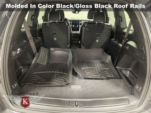 Used 2021 Jeep Grand Cherokee L Laredo image 25