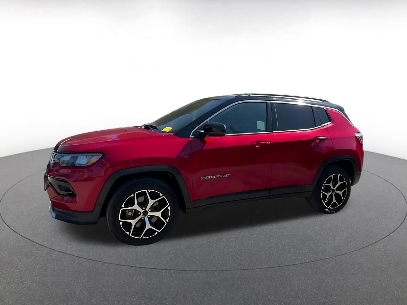 Used 2025 Jeep Compass Limited AWD/4WD image 7