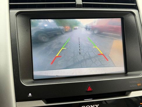 Used 2014 Ford Edge Limited w/ Equipment Group 301A FWD image 21