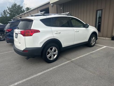 Used 2014 Toyota RAV4 XLE FWD image 3